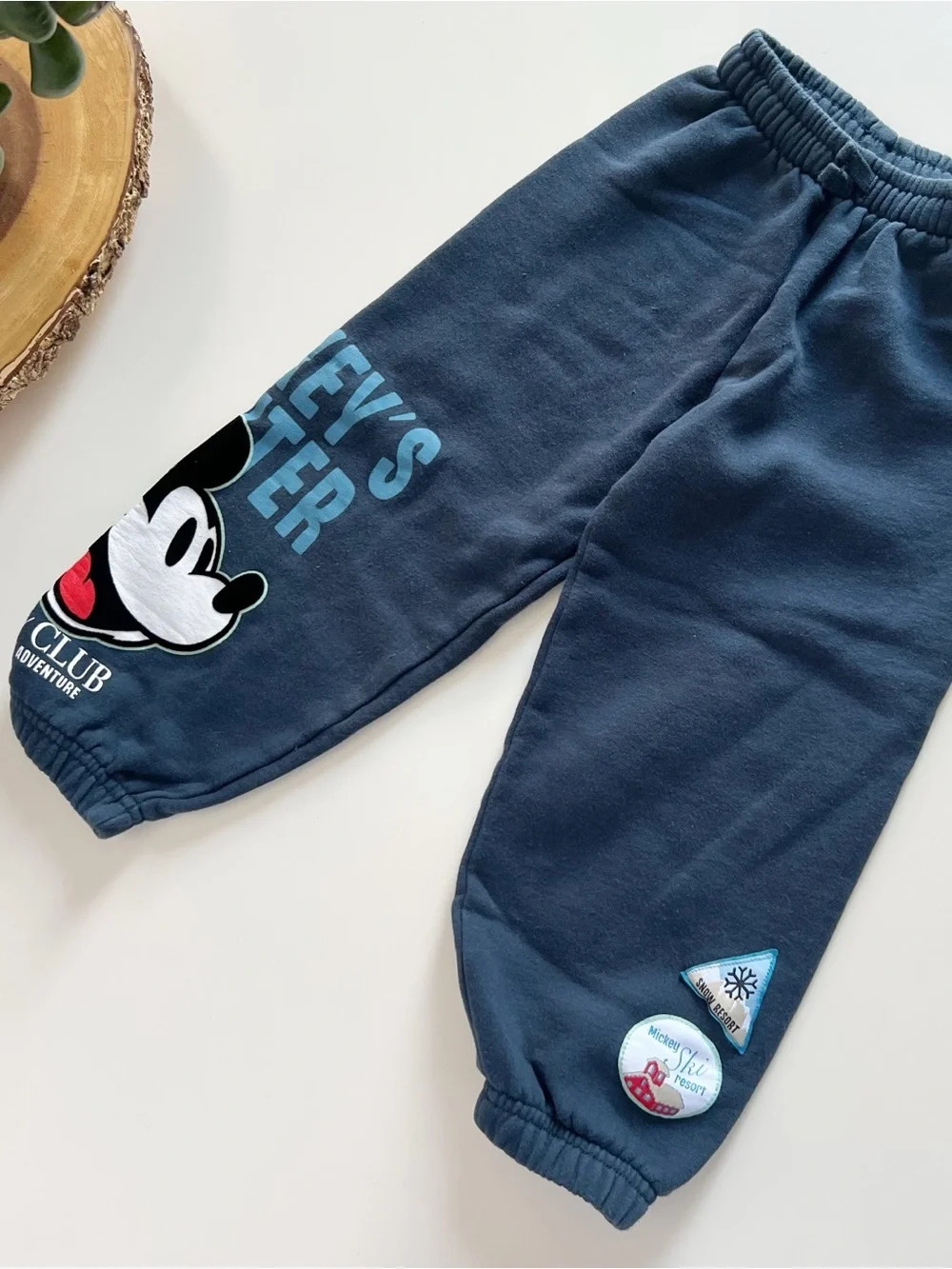 Zara X Mickey Mouse Ski Club Sweatpants | Size 6